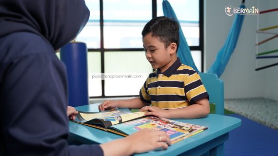 Menangani Anak ADHD dengan Terapi Bermain yang Efektif