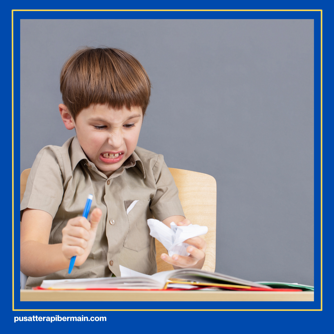 perbedaan autis dan speech delay