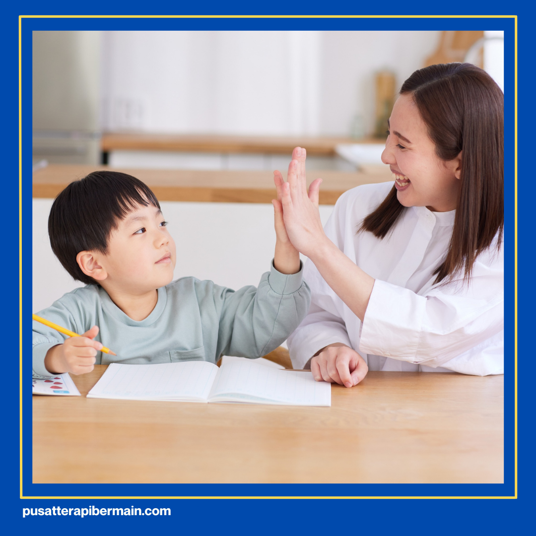 perbedaan autis dan speech delay